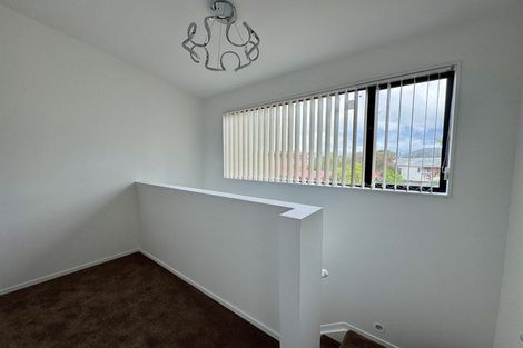 Photo of property in 86 Priestley Drive, Bucklands Beach, Auckland, 2014