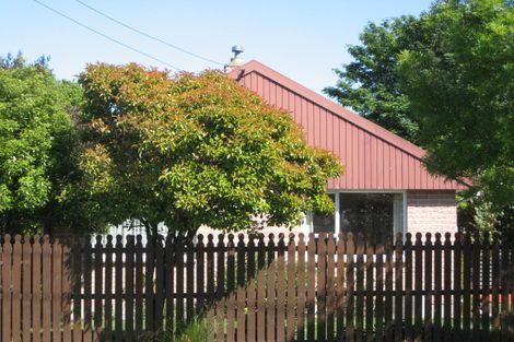 Photo of property in 225 Grimseys Road, Redwood, Christchurch, 8051