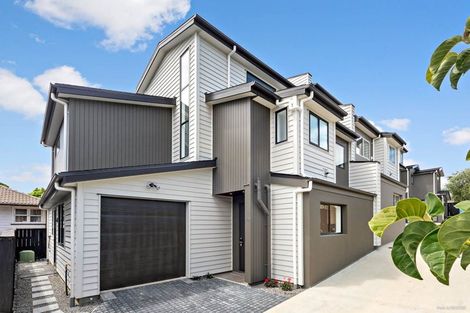 Photo of property in 37b Kingdale Road, Henderson, Auckland, 0610