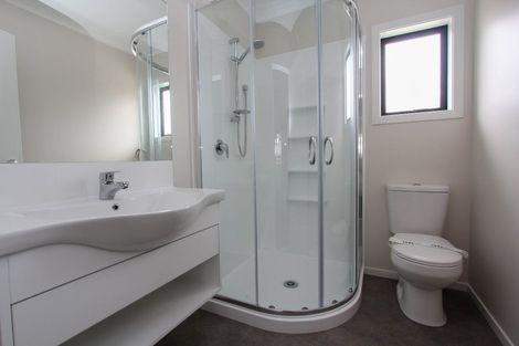 Photo of property in 9u3 Heath Street, Saint Andrews, Hamilton, 3200
