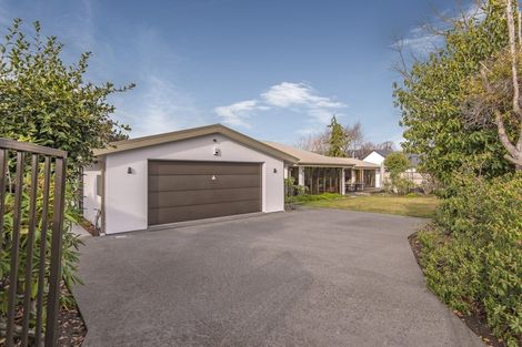 Photo of property in 251 Wairakei Road, Bryndwr, Christchurch, 8053