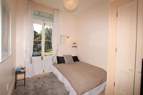 Photo of property in 14 Sinclair Street, Devonport, Auckland, 0624