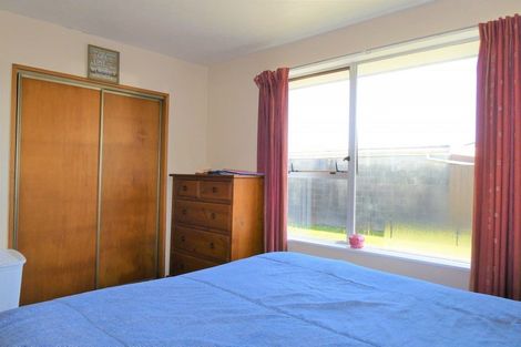 Photo of property in 2 Howitt Place, Hokitika, 7810