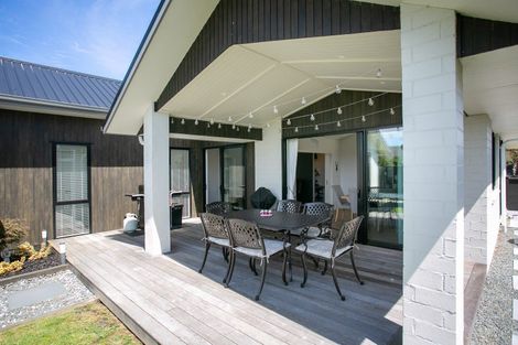 Photo of property in 7 Lewis Way, Cambridge, 3434