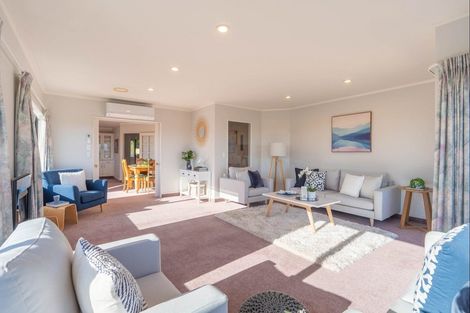 Photo of property in 11 Kea Street, Waikanae, 5036