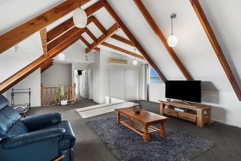 Photo of property in 14 Van Dieman Close, Templeton, Christchurch, 8042