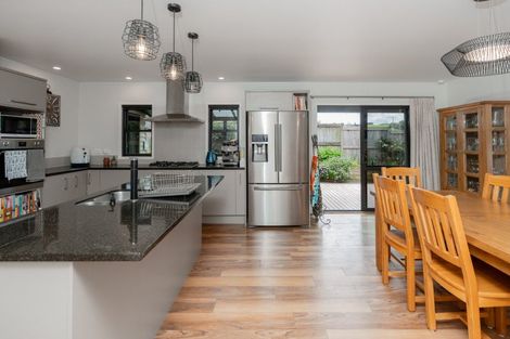 Photo of property in 5a Waikowhai Place, Raglan, 3225