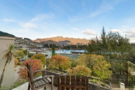 Photo of property in 42a Man Street, Queenstown, 9300