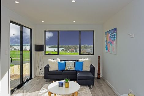 Photo of property in 3 Okohaka Avenue, Glenbrook, 2681