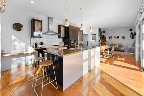 Photo of property in 1 Commodore Place, Britannia Heights, Nelson, 7010