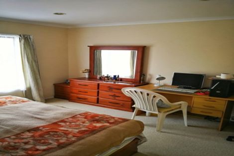 Photo of property in Tuscany Towers, 83/1 Ambrico Place, New Lynn, Auckland, 0600