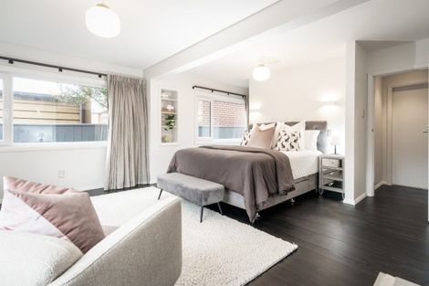 Photo of property in 64 Friend Street, Karori, Wellington, 6012
