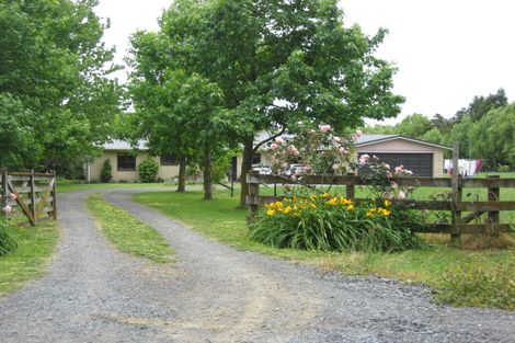 Photo of property in 144 Popes Road, Takanini, 2105
