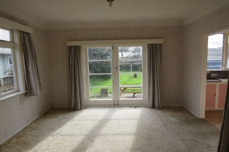 Photo of property in 18 Dudley Street, Levin, 5510