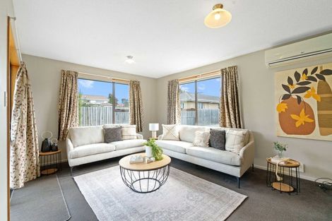 Photo of property in 19 Cunningham Place, Halswell, Christchurch, 8025
