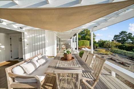 Photo of property in 24 Austin Road, Greenhithe, Auckland, 0632