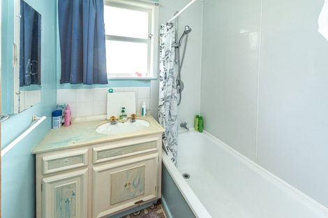 Photo of property in 125 Cornfoot Street, Castlecliff, Whanganui, 4501