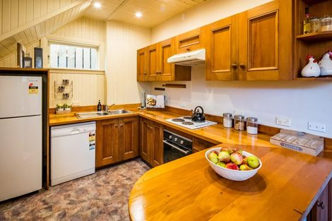 Photo of property in 32 Crieff Street, Northland, Wellington, 6012