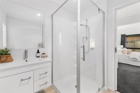 Photo of property in 48 Marion Crescent, Papamoa Beach, Papamoa, 3118