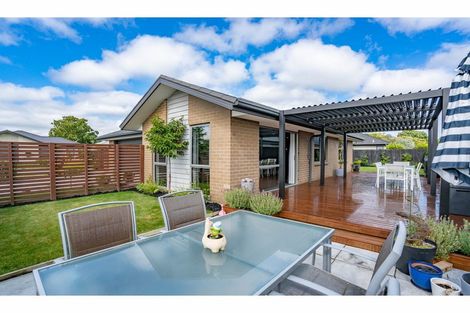 Photo of property in 6 Parawai Street, Marshland, Christchurch, 8083