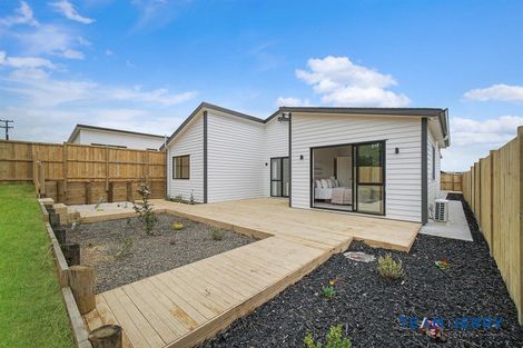 Photo of property in 30 Paihere Street, Huapai, 0810