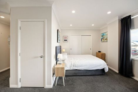 Photo of property in 1f/11 London Street, Hamilton Central, Hamilton, 3204