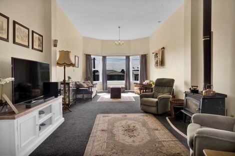 Photo of property in 3 Victoria Street, Hawera, 4610