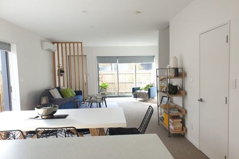 Photo of property in 7u8 Handyside Street, Tawa, Wellington, 5028