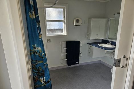 Photo of property in 58 Hautana Street, Woburn, Lower Hutt, 5010