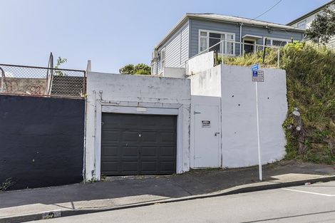 Photo of property in 127 Hanson Street, Newtown, Wellington, 6021