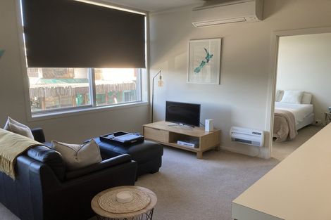 Photo of property in 22 Liardet Apartments, 22 Liardet Street, New Plymouth, 4310