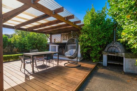 Photo of property in 28b Poplar Grove, Whalers Gate, New Plymouth, 4310