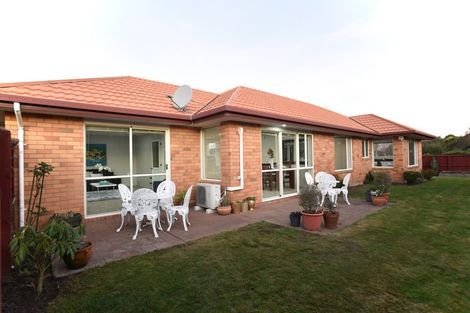 Photo of property in 64 Kintyre Drive, Broomfield, Christchurch, 8042