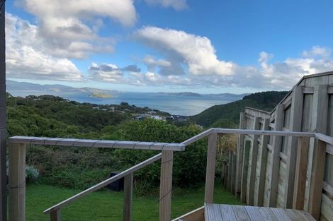 Photo of property in 6 Pine Tree Lane, Korokoro, Lower Hutt, 5012