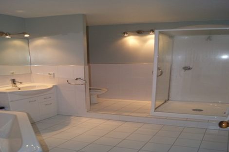 Photo of property in 9u4 Wilkinson Street, Oriental Bay, Wellington, 6011