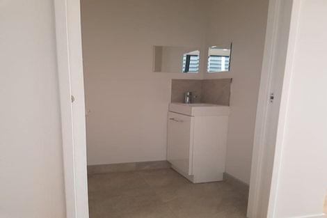 Photo of property in 17 Kaha Road, Takanini, 2110