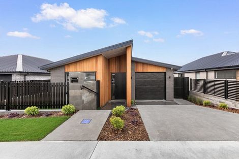 Photo of property in 11 Lumino Terrace, Peacocke, Hamilton, 3206