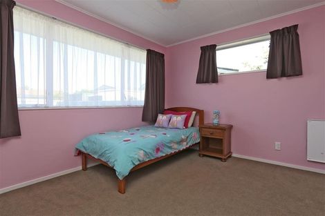 Photo of property in 11 Crichton Place, Taradale, Napier, 4112