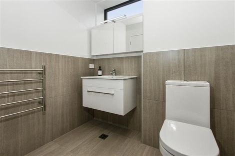 Photo of property in 101/165 Lake Road, Northcote, Auckland, 0627