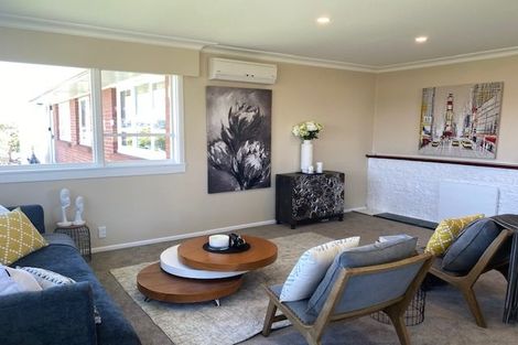 Photo of property in 2/111 Bond Crescent, Forrest Hill, Auckland, 0620