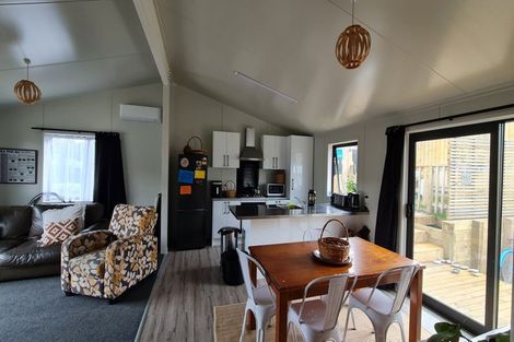 Photo of property in 90 Dimock Street, Titahi Bay, Porirua, 5022