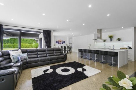 Photo of property in 7 Fairhurst Place, Rolleston, 7614