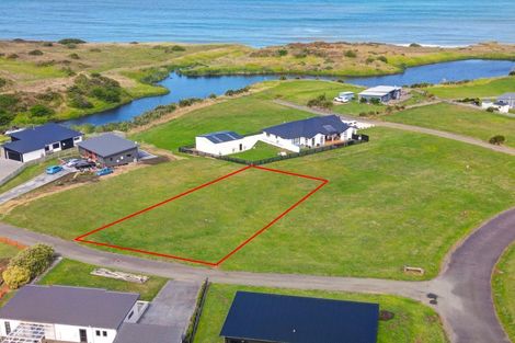 Photo of property in 4 Lupin Lane, Waverley, 4591