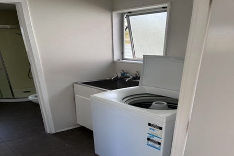 Photo of property in 15 Lyford Crescent, Sunnynook, Auckland, 0620