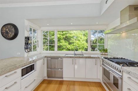 Photo of property in 1 Grove Road, Devonport, Auckland, 0624