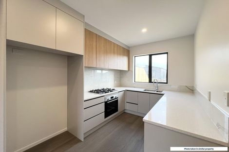 Photo of property in 42 Biokovo Street, Massey, Auckland, 0614