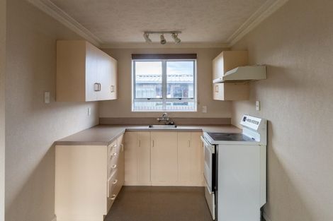 Photo of property in 28 Maitland Street, Strathern, Invercargill, 9812