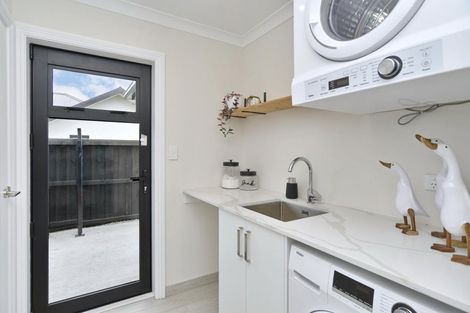 Photo of property in 65 Macphail Avenue, Rangiora, 7400