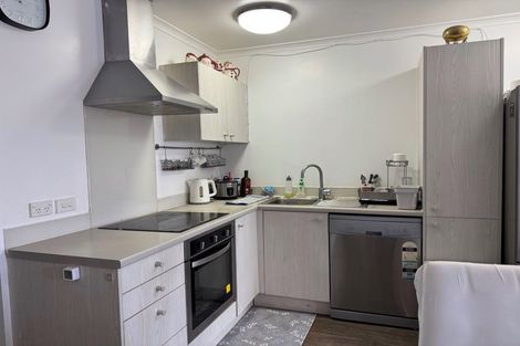 Photo of property in 65 Chiefs Court, Hamilton East, Hamilton, 3216