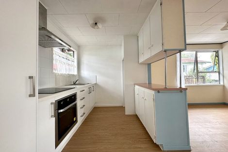 Photo of property in 1/14 Dalmatia Place, Henderson, Auckland, 0612